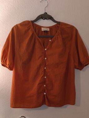 Universal Thread Rust Button-Front Puff Sleeve Blouse